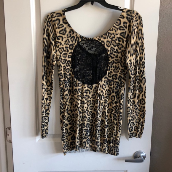 Betsy Leopard print cardigan - Picture 2 of 5